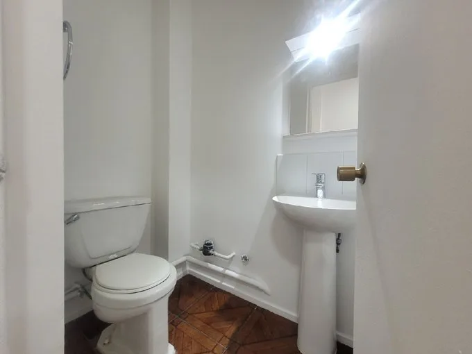 Arriendo de Local Comercial en Las Condes, Avenida Apoquindo 6415