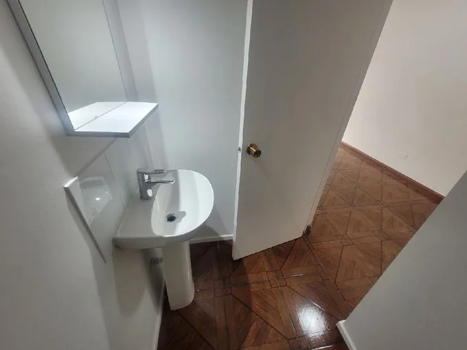 Arriendo de Local Comercial en Las Condes, Avenida Apoquindo 6415