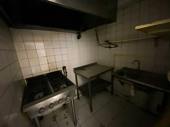 Arriendo de Local Comercial en Las Condes, Casa con giro comercial // Metro Manquehue (71559)