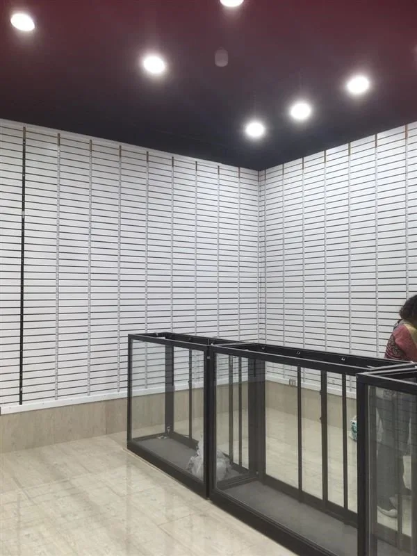Arriendo de Local Comercial en Las Condes, Local comercial / manquehue norte