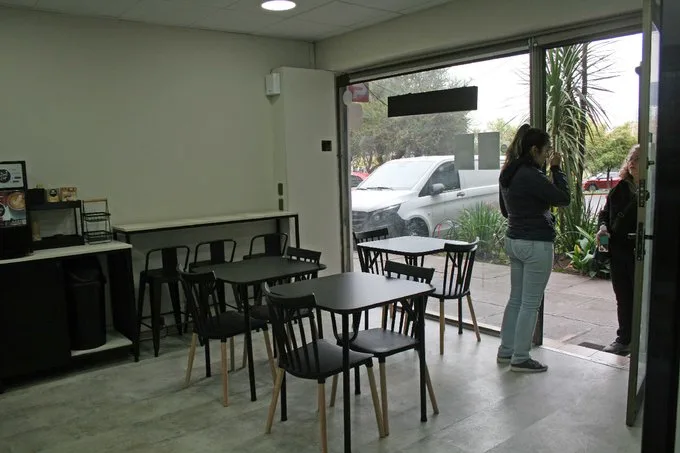 Arriendo de Local Comercial en Las Condes, Metro manquehue – local u oficina (125329)