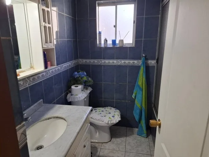 Arriendo de Local Comercial en Linares, Linares