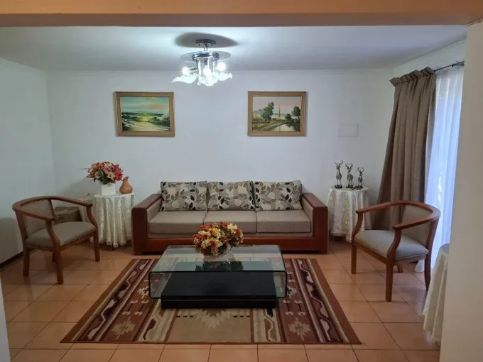 Arriendo de Local Comercial en Linares, Linares