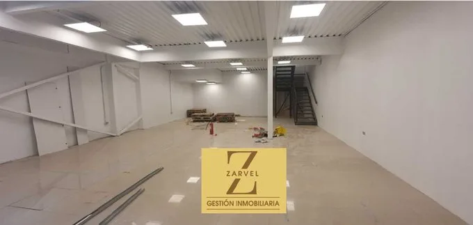 Arriendo de Local Comercial en Los Andes, Local comercial la mejor ubicación (110468)
