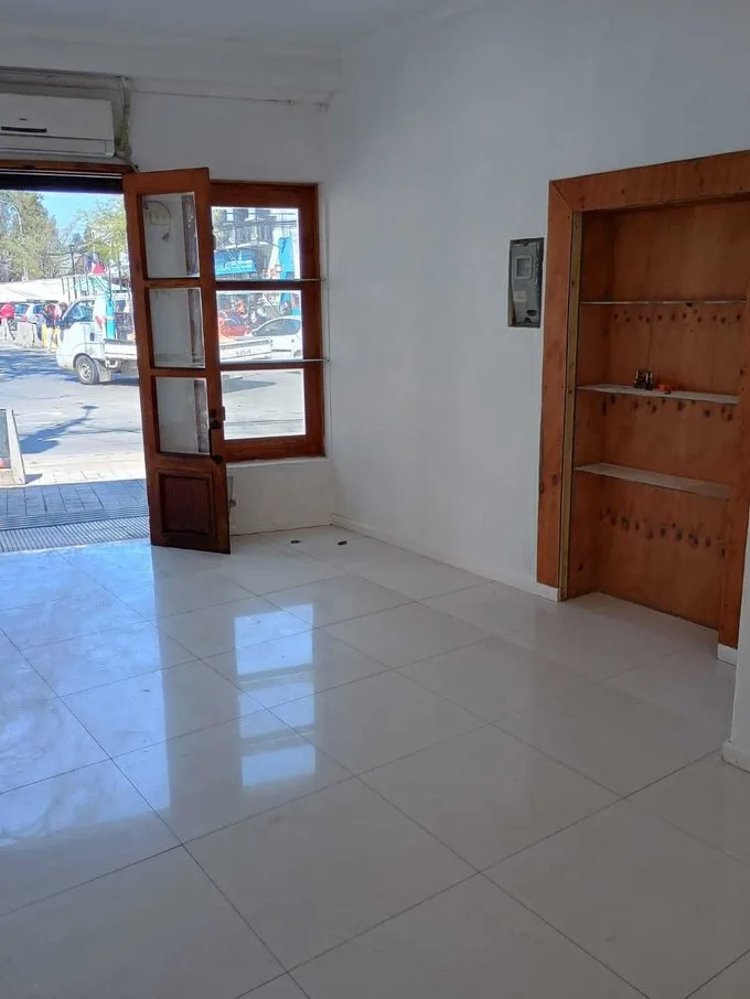 Arriendo de Local Comercial en Machalí, Local 100% Comercial- Machalí (117637)