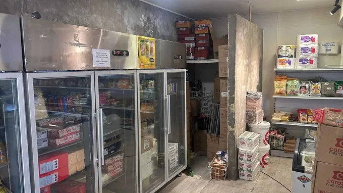 Arriendo de Local Comercial en Molina, Local comercial en el centro de molina  (119640)