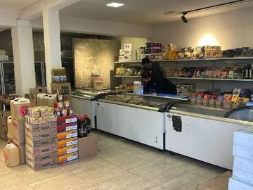 Arriendo de Local Comercial en Molina, Local comercial en el centro de molina  (119640)