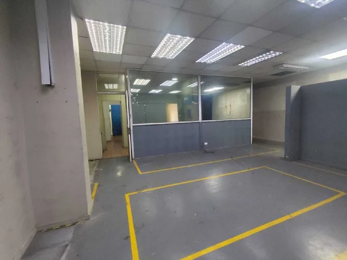 Arriendo de Local Comercial en Ñuñoa, Local comercial, oficina, bodega, cocina  (109858)