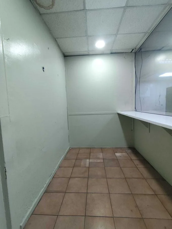 Arriendo de Local Comercial en Ñuñoa, Local comercial, oficina, bodega, cocina  (109858)