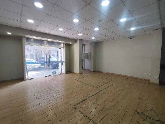 Arriendo de Local Comercial en Ñuñoa, Local comercial, oficina, bodega, cocina  (109858)