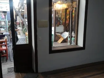 Arriendo de Local Comercial en Ñuñoa, Tegualda 1509