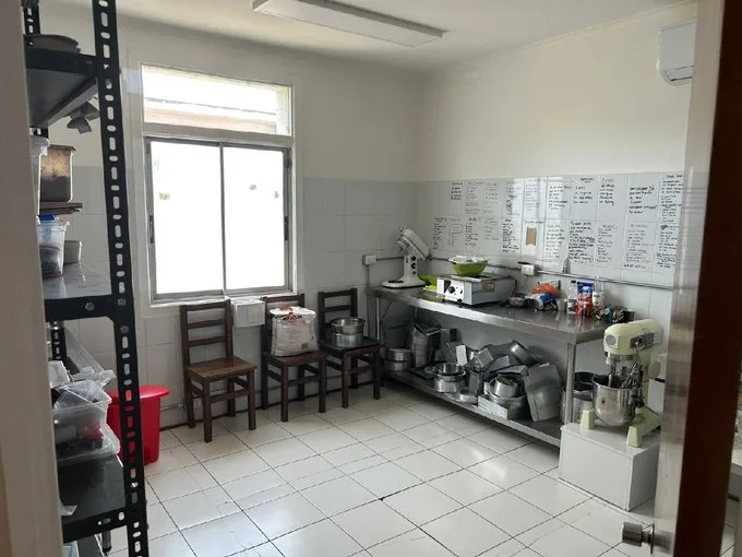 Arriendo de Local Comercial en Providencia, Se arrienda oficina y/o casa comercial  (129852)