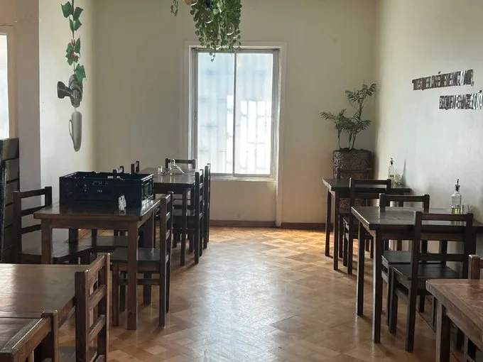 Arriendo de Local Comercial en Providencia, Se arrienda oficina y/o casa comercial  (129852)