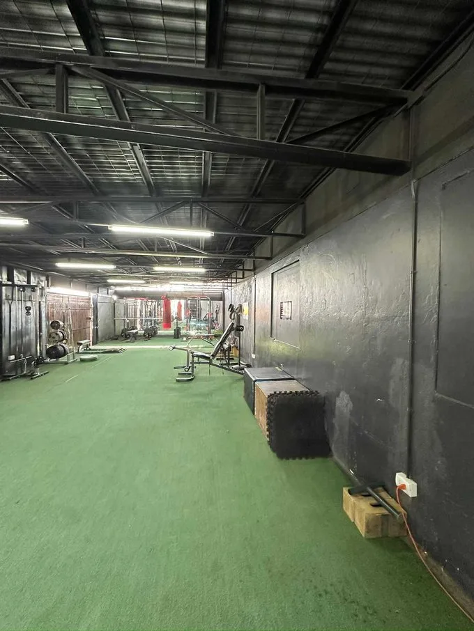 Arriendo de Local Comercial en Puente Alto, Local posicionado como gimnasio  (106359)