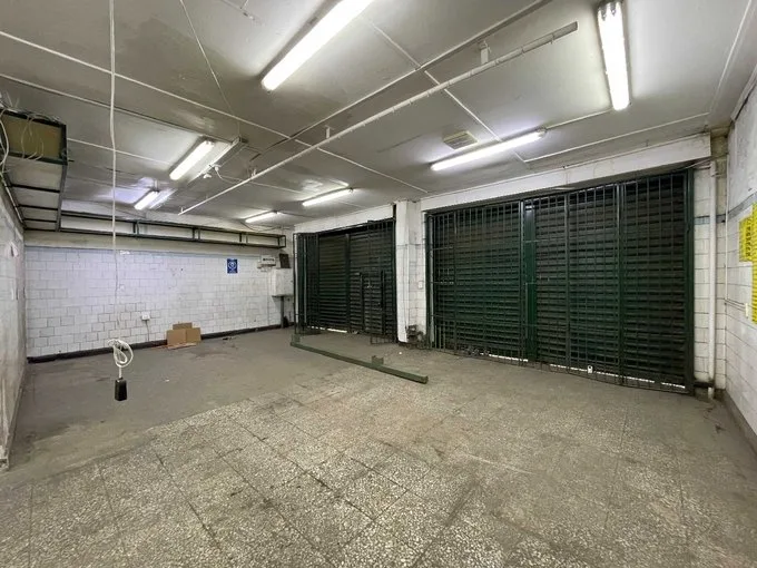Arriendo de Local Comercial en Recoleta, Local Comercial/Bodega (114640)