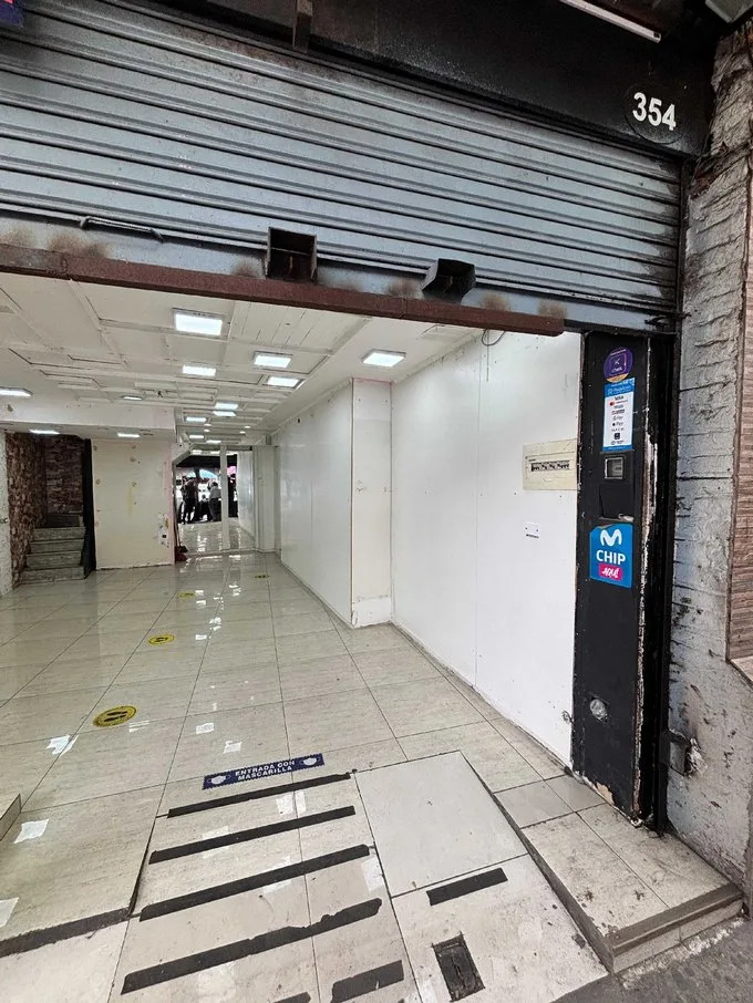 Arriendo de Local Comercial en Recoleta, Local en Patronato con vitrina a la calle (126401)