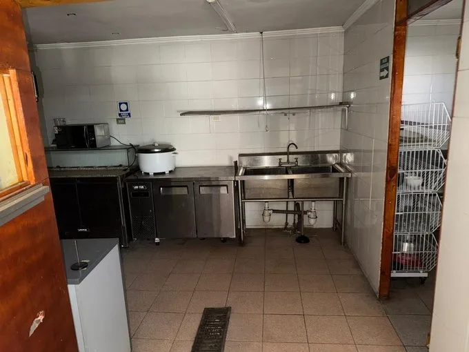 Arriendo de Local Comercial en Santiago, Derecho De Llave Local Comida Persa Bio Bio  (105047)