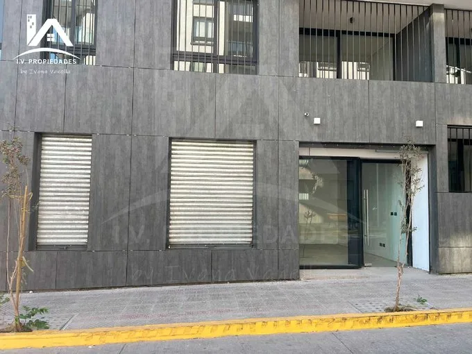 Arriendo de Local Comercial en Santiago, L.comercial En Edificio-condominio