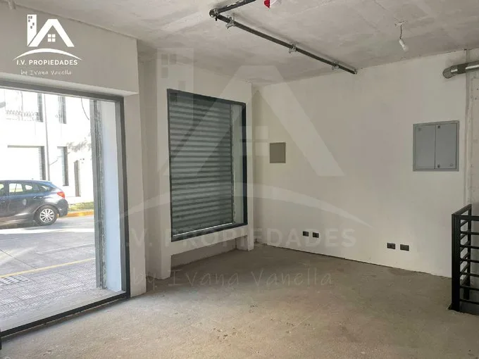 Arriendo de Local Comercial en Santiago, L.comercial En Edificio-condominio