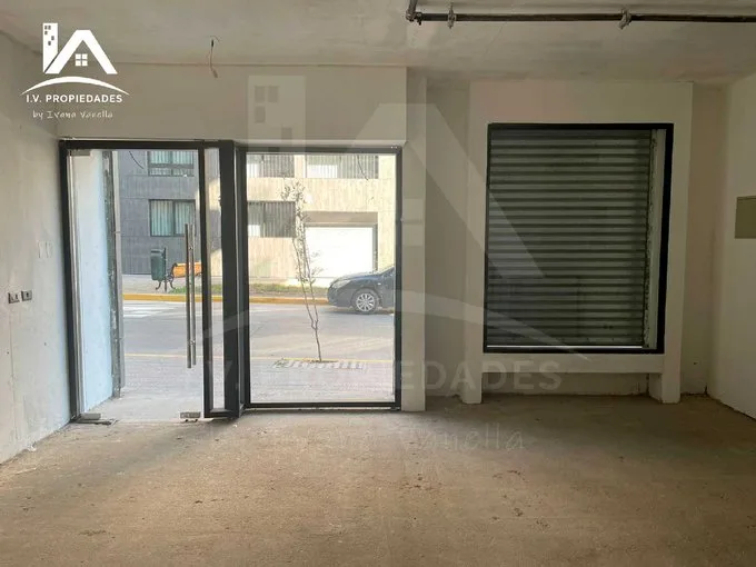 Arriendo de Local Comercial en Santiago, L.comercial En Edificio-condominio