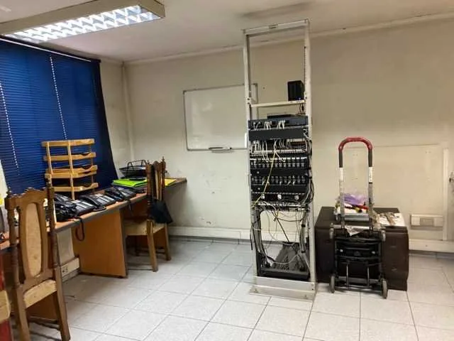 Arriendo de Local Comercial en Santiago, Local comercial y bodega con recepción final (121868)
