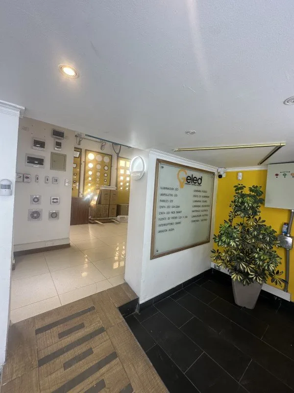 Arriendo de Local Comercial en Santiago, Metro parque o’higgins