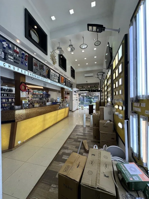 Arriendo de Local Comercial en Santiago, Metro parque o’higgins