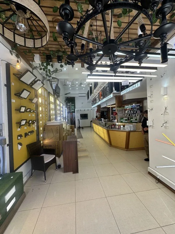 Arriendo de Local Comercial en Santiago, Metro parque o’higgins