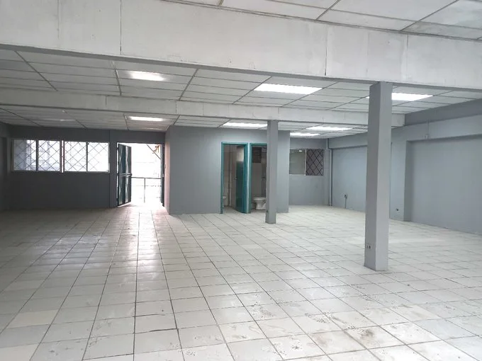 Arriendo de Local Comercial en Santiago, Oportunidad Excelente Local (128744)