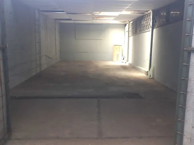 Arriendo de Local Comercial en Santiago, Oportunidad Excelente Local (128744)