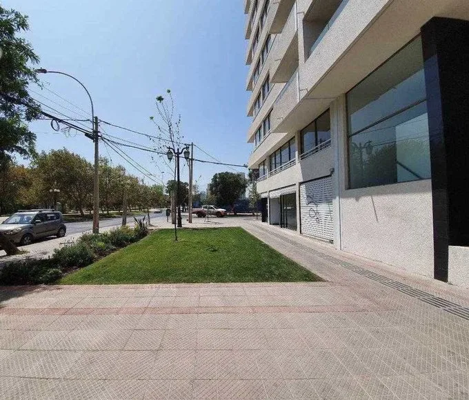 Arriendo de Local Comercial en Santiago, Presidente Balmaceda