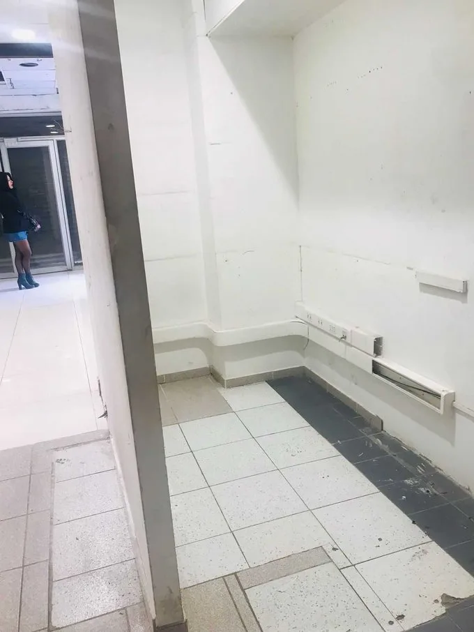 Arriendo de Local Comercial en Santiago, Se arrienda local comercial  (90647)