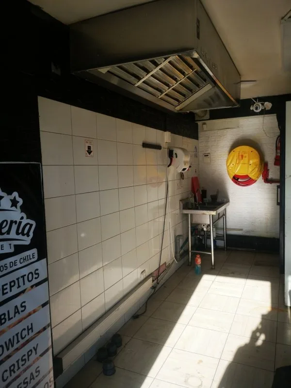 Arriendo de Local Comercial en Santiago, zenteno 990