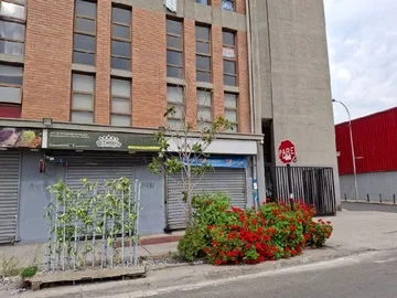 Arriendo de Local Comercial en Santiago, zenteno 990