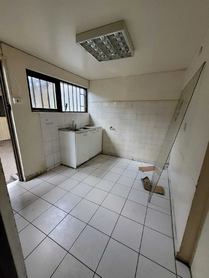 Arriendo de Local Comercial en Temuco, Local Amplio en San Martin (129722)