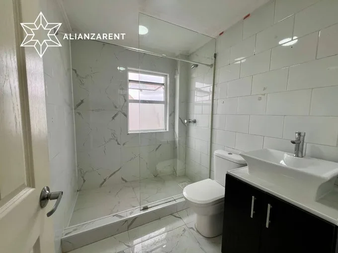Arriendo de Local Comercial en Viña del Mar, Av. Gómez Carreño 4245, Viña Del Mar, Gómez Carreño, Viña Del Mar, Valparaíso