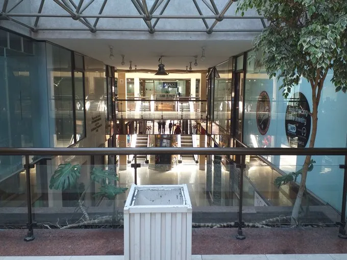 Arriendo de Local Comercial en Viña del Mar, Avenida Valparaíso