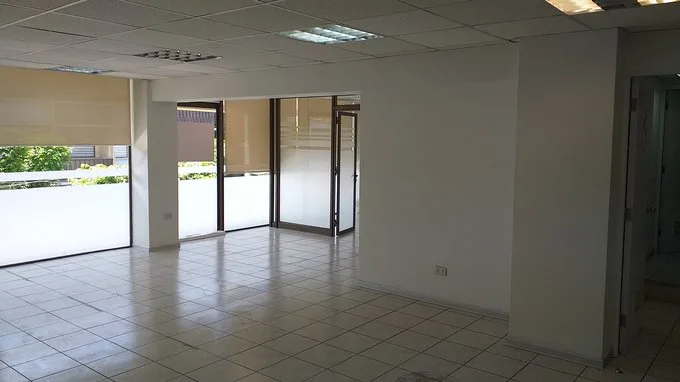 Arriendo de Local Comercial en Viña del Mar, Avenida Valparaíso