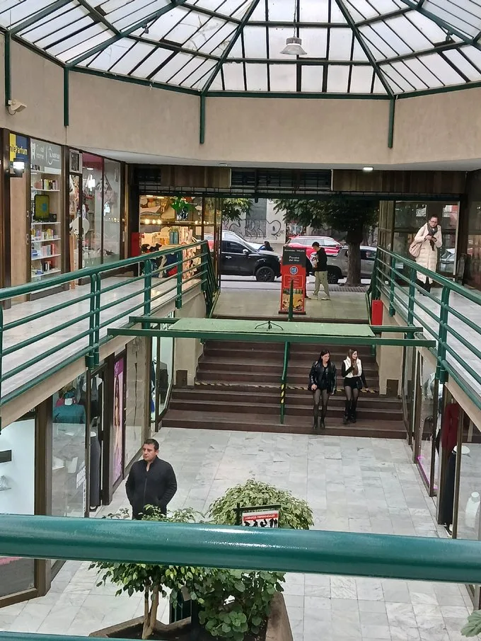 Arriendo de Local Comercial en Viña del Mar, Galeria paseo del mar