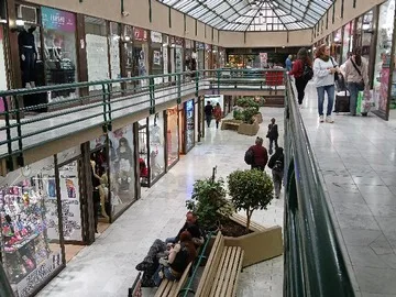 Arriendo de Local Comercial en Viña del Mar, Galeria paseo del mar