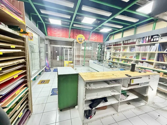 Arriendo de Local Comercial en Viña del Mar, Local amplio en galeria ubicacion estrategica (129561)