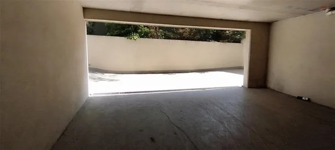Arriendo de Local Comercial en Vitacura, A pasos del Mall Alto las Condes/Lo Matta