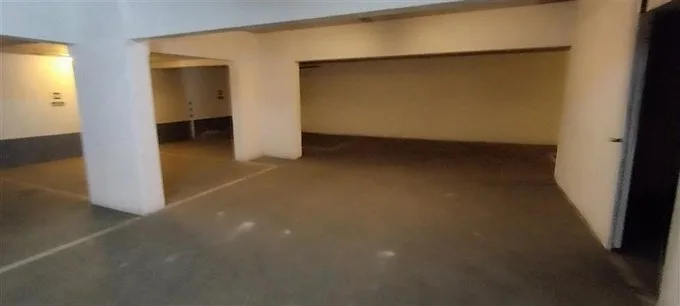 Arriendo de Local Comercial en Vitacura, A pasos del Mall Alto las Condes/Lo Matta