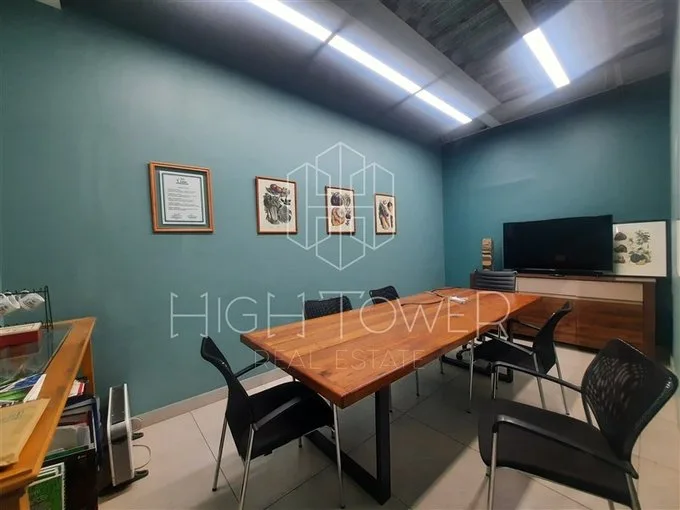 Arriendo de Local Comercial en Vitacura, Geronimo de Alderete 1070, Vitacura