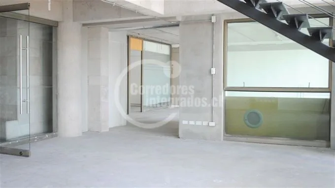 Arriendo de Oficina en Huechuraba, Avenida Del parque