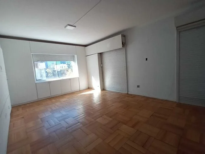 Arriendo de Oficina en Las Condes, 108m2 / Metro Manquehue y Escuela Militar (96365)