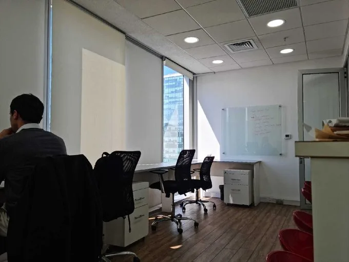 Arriendo de Oficina en Las Condes, A dos cuadras del metro Manquehue (126984)