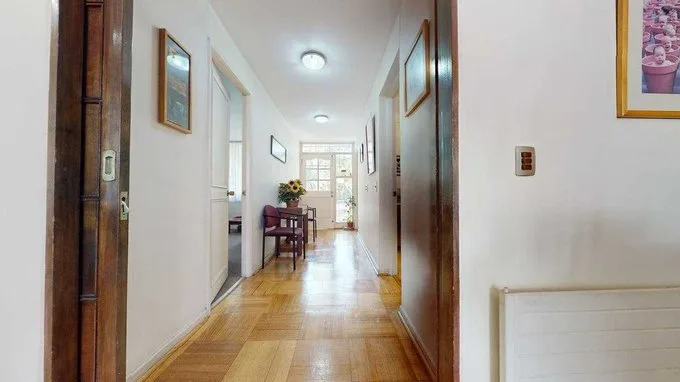 Arriendo de Oficina en Las Condes, Consulta Médica // 13 estacionamientos