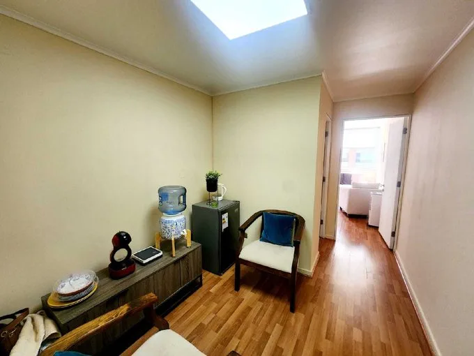 Arriendo de Oficina en Las Condes, Metro Manquehue Oficina 2 Ambientes 1 Baño (127480)