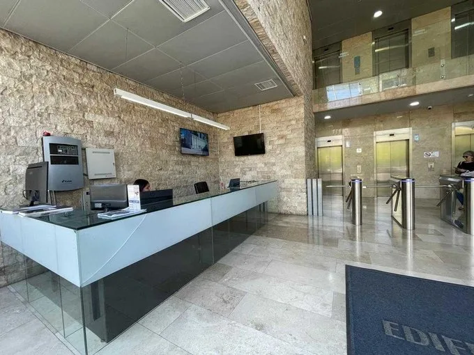 Arriendo de Oficina en Las Condes, Oficina 22m2 (85155)